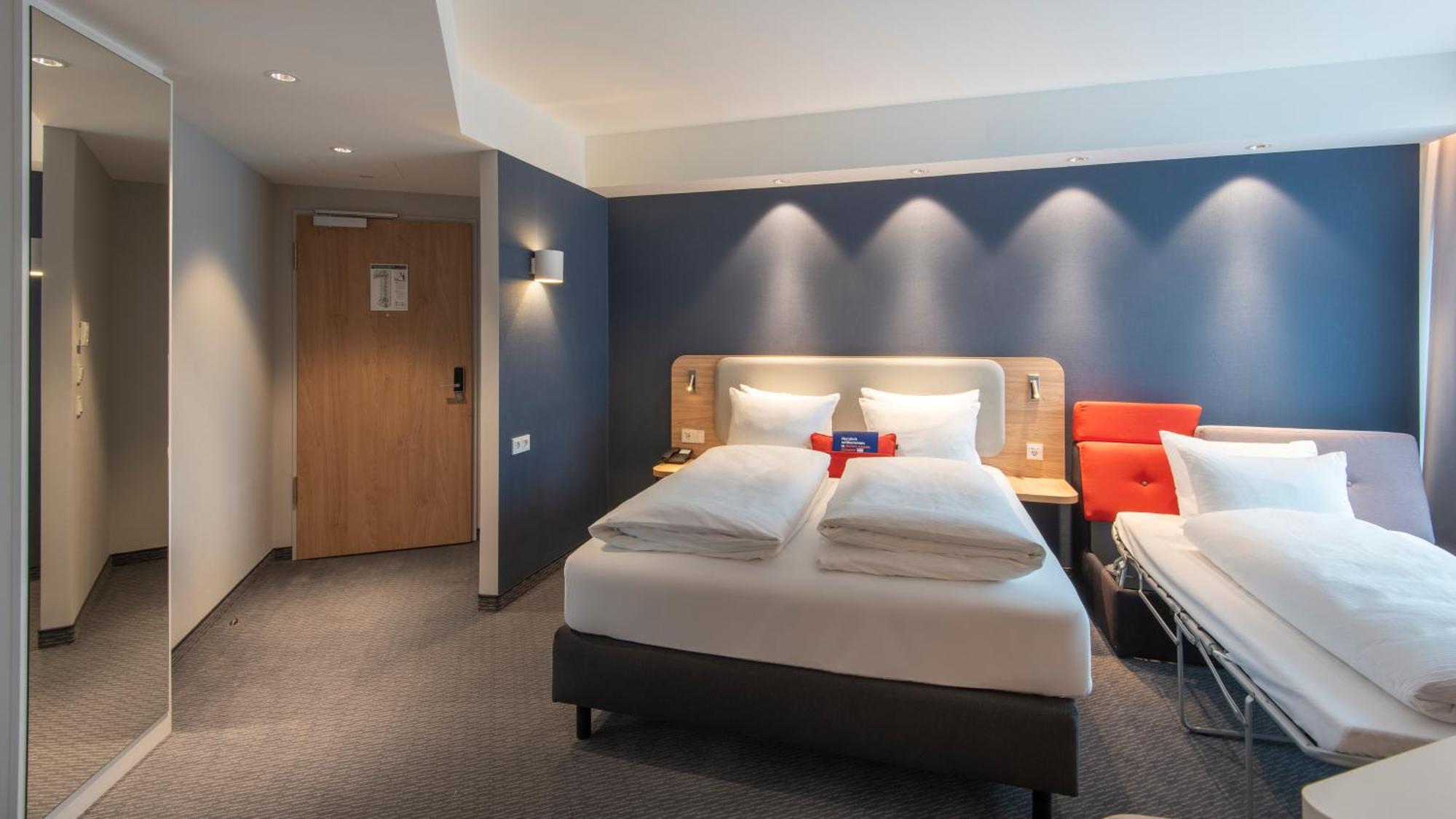 Holiday Inn Express Heilbronn By Ihg Eksteriør billede