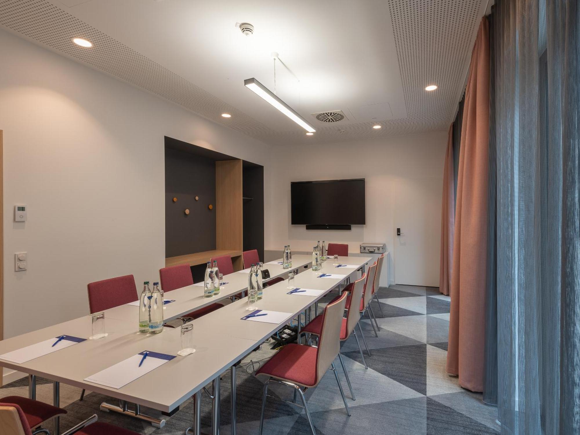 Holiday Inn Express Heilbronn By Ihg Eksteriør billede