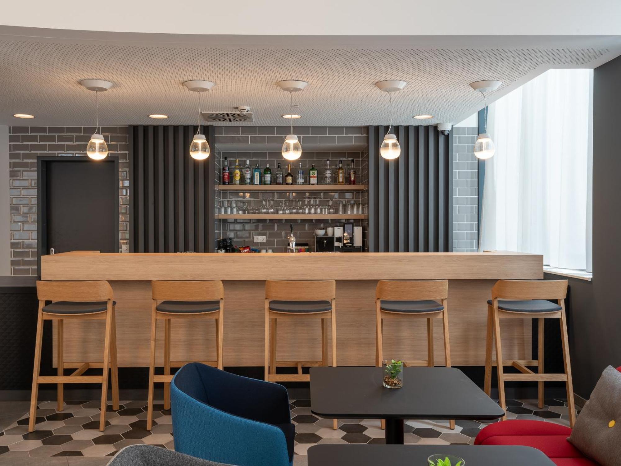 Holiday Inn Express Heilbronn By Ihg Eksteriør billede