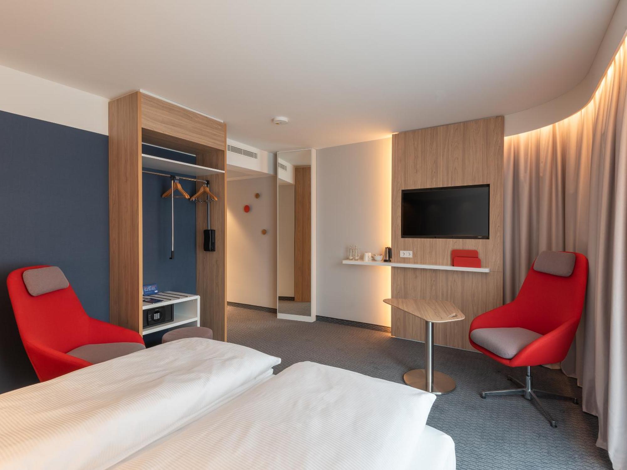 Holiday Inn Express Heilbronn By Ihg Eksteriør billede