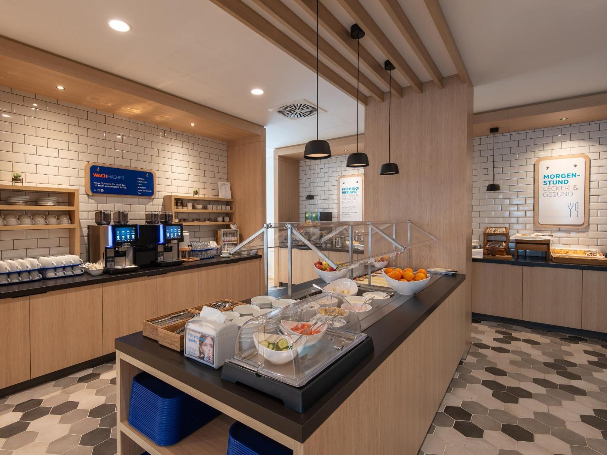 Holiday Inn Express Heilbronn By Ihg Eksteriør billede