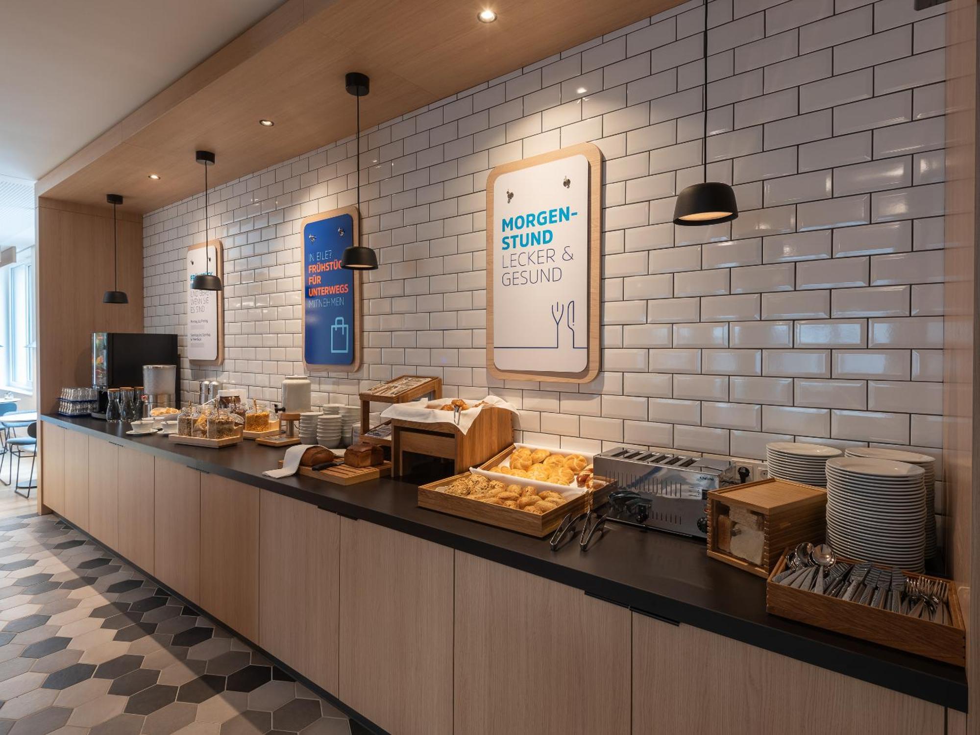 Holiday Inn Express Heilbronn By Ihg Eksteriør billede