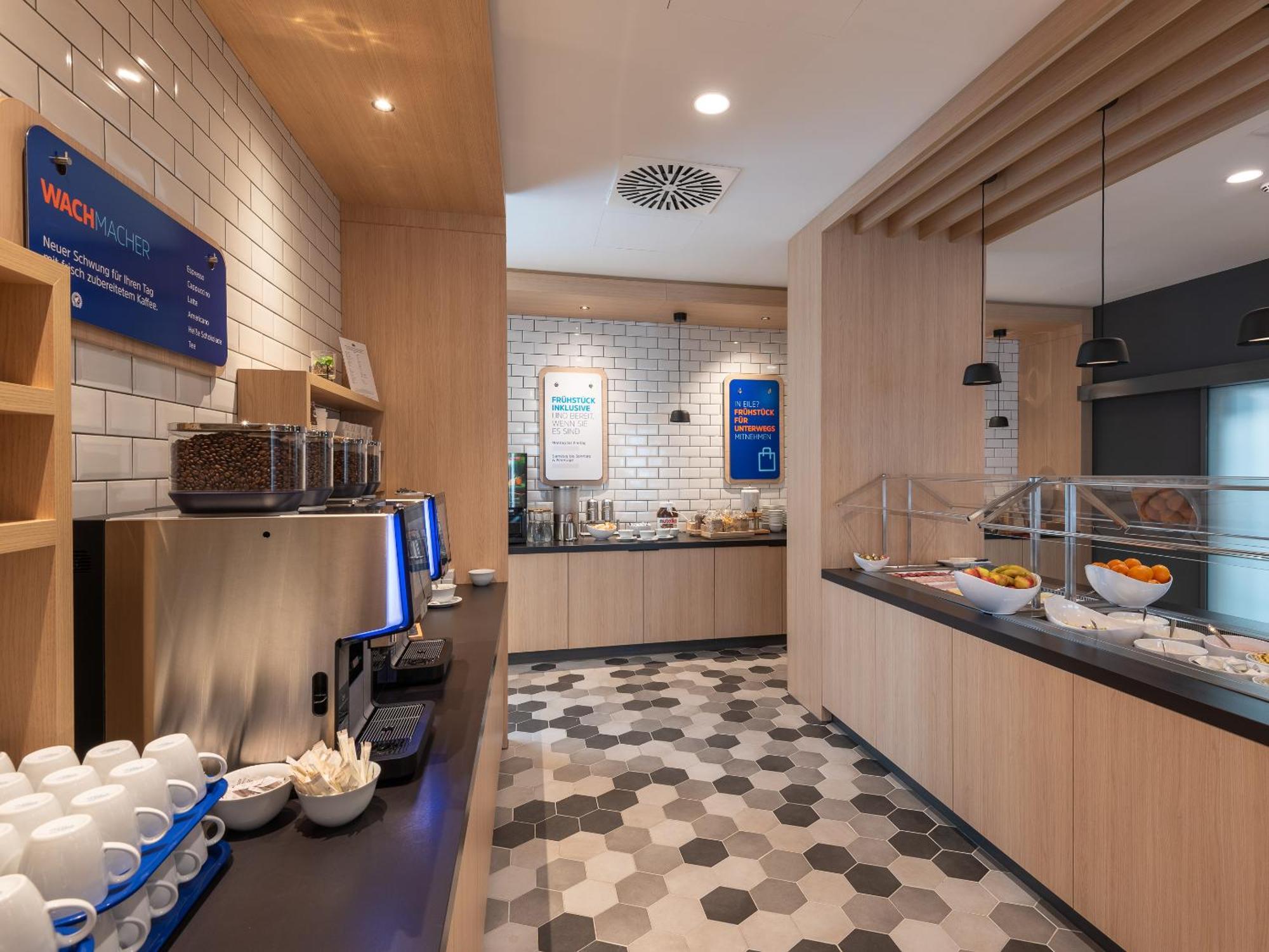 Holiday Inn Express Heilbronn By Ihg Eksteriør billede