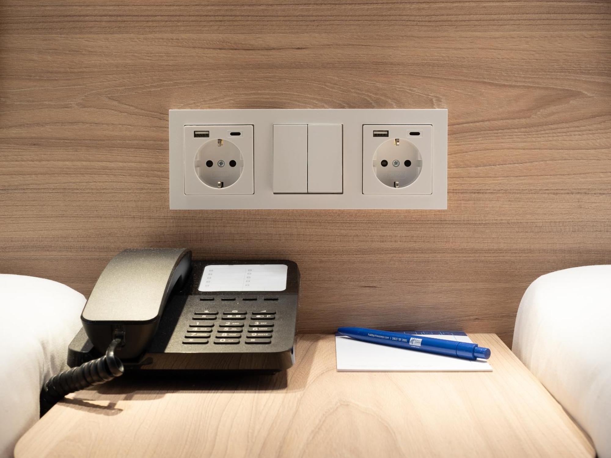 Holiday Inn Express Heilbronn By Ihg Eksteriør billede