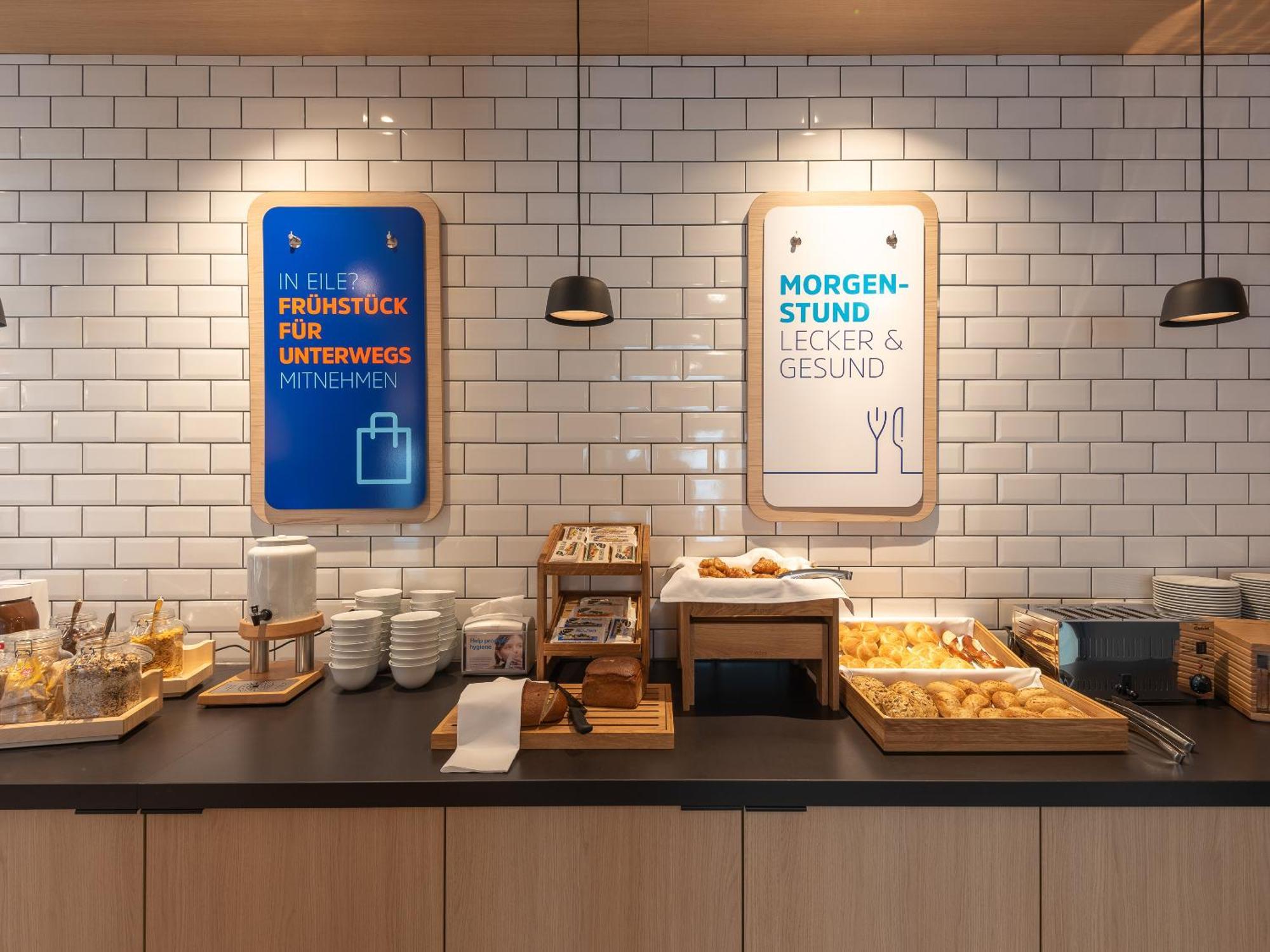Holiday Inn Express Heilbronn By Ihg Eksteriør billede