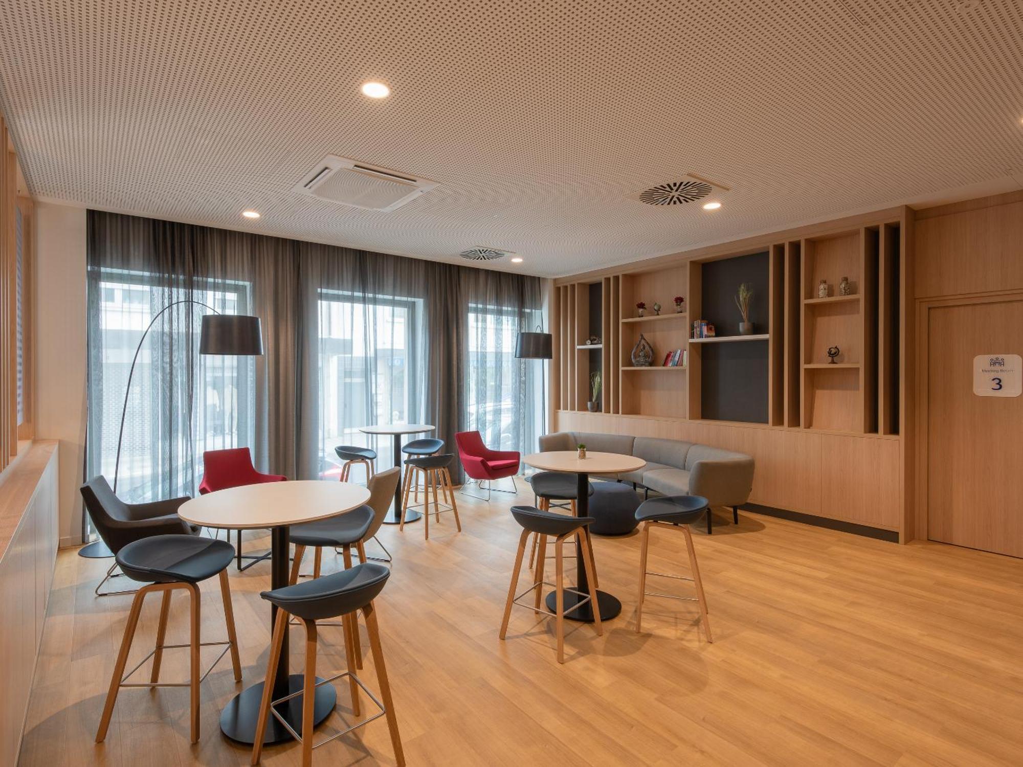 Holiday Inn Express Heilbronn By Ihg Eksteriør billede
